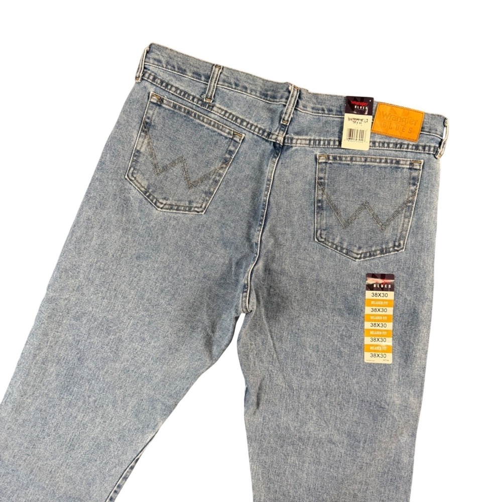 New Wrangler Blues Relaxed Fit Light Wash Jeans Mens‎ 38 (40x30) Cowboy Rodeo